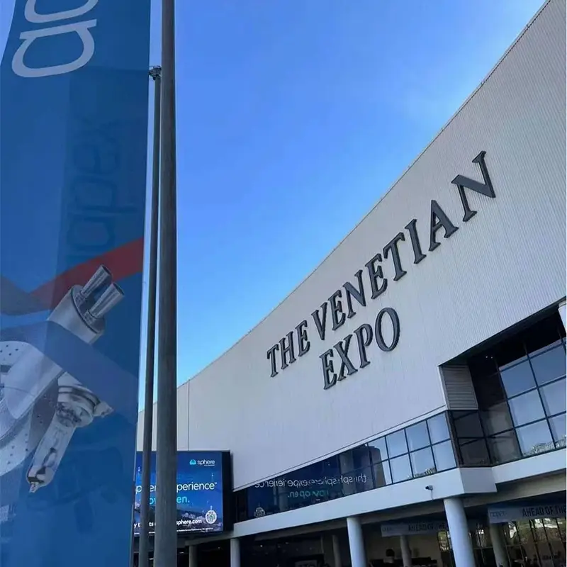 Luxfighter Car LED headlight na nagpapakita sa AAPEX 2023 Las Vegas